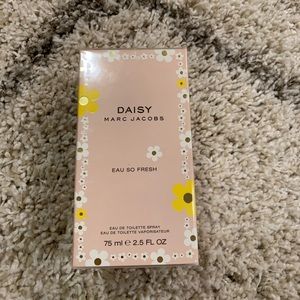 NWT Marc Jacobs DAISY Eau So Fresh Perfume 2.5 FL